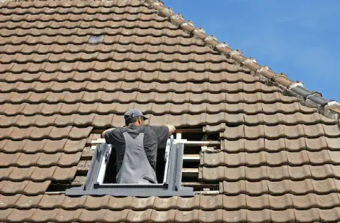 Pose de velux - Saint-Germain-sur-Ay